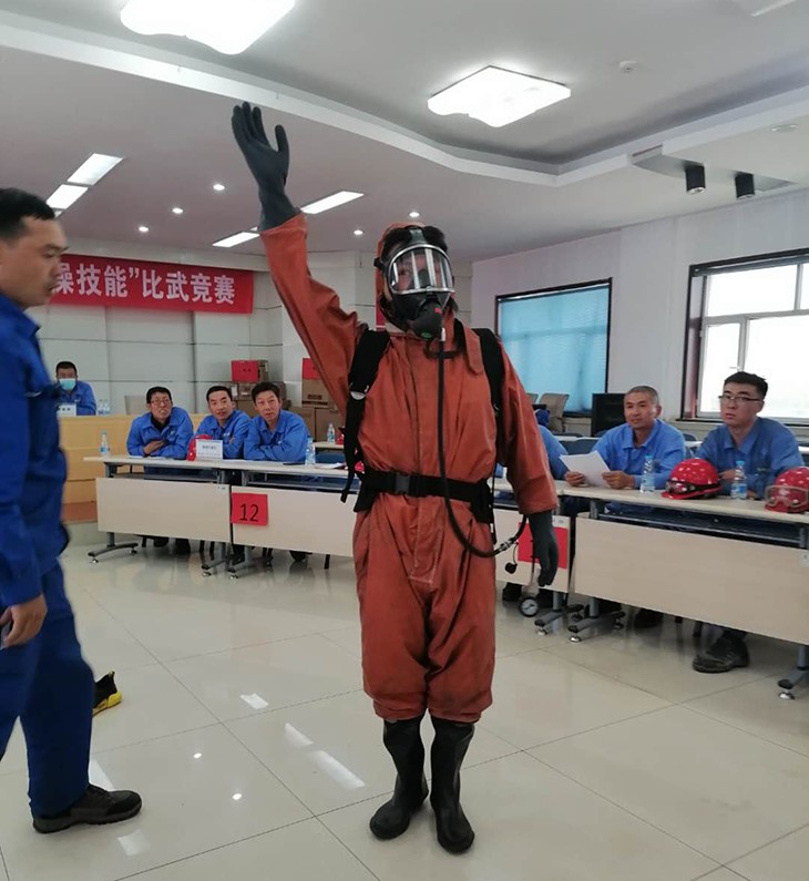 烏730達化工“安全生產活動月”活動—安全知識+實操技能比武5.jpg